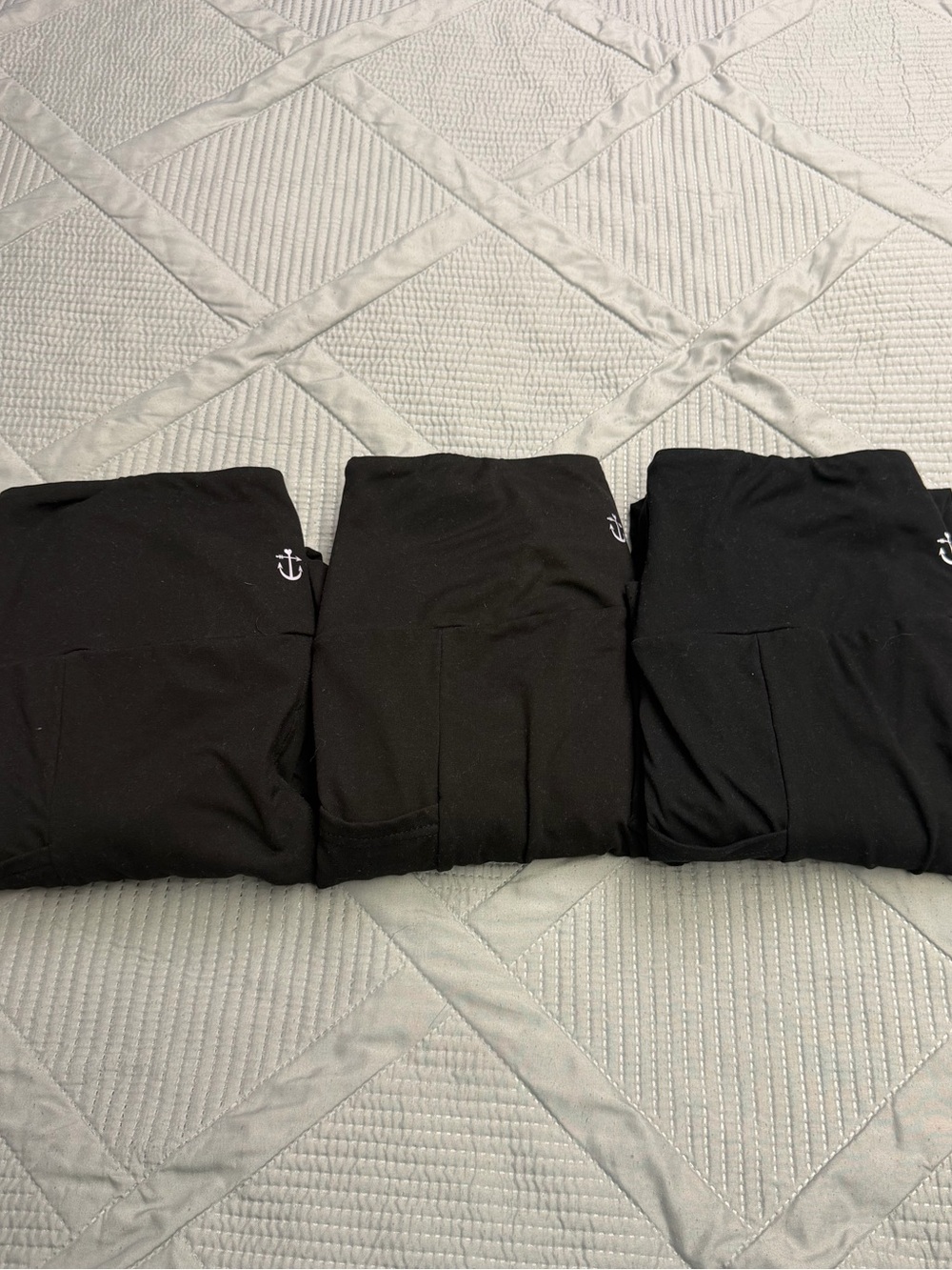 Anchored Arrows Women's Black High-Rise Leggings with Pockets- Bundle of 3, Sz L